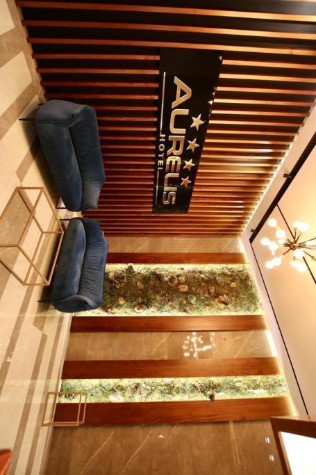 Bërxull Aurelis Hotel מראה חיצוני תמונה